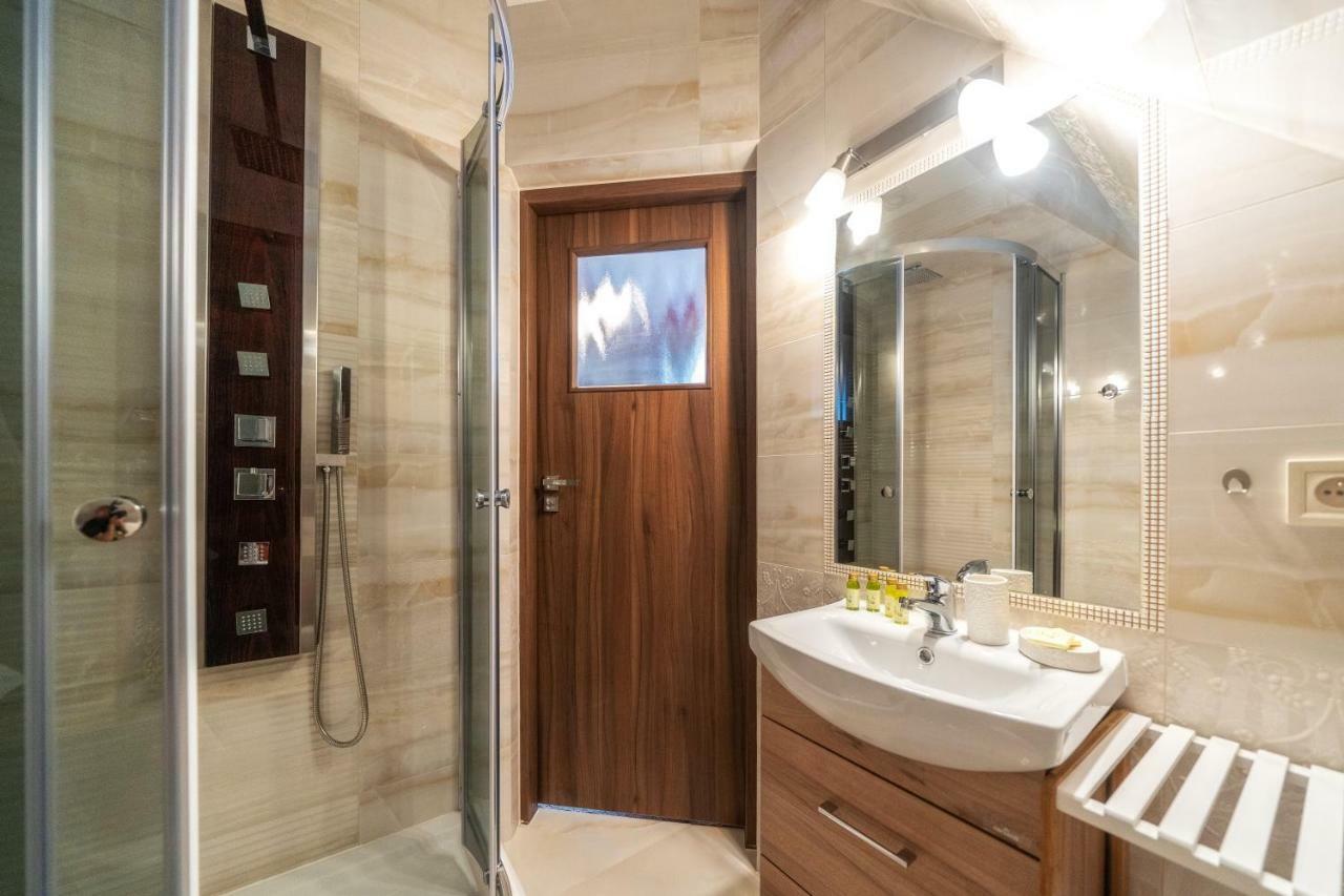 U Kowola Apartment Шафляри Екстериор снимка
